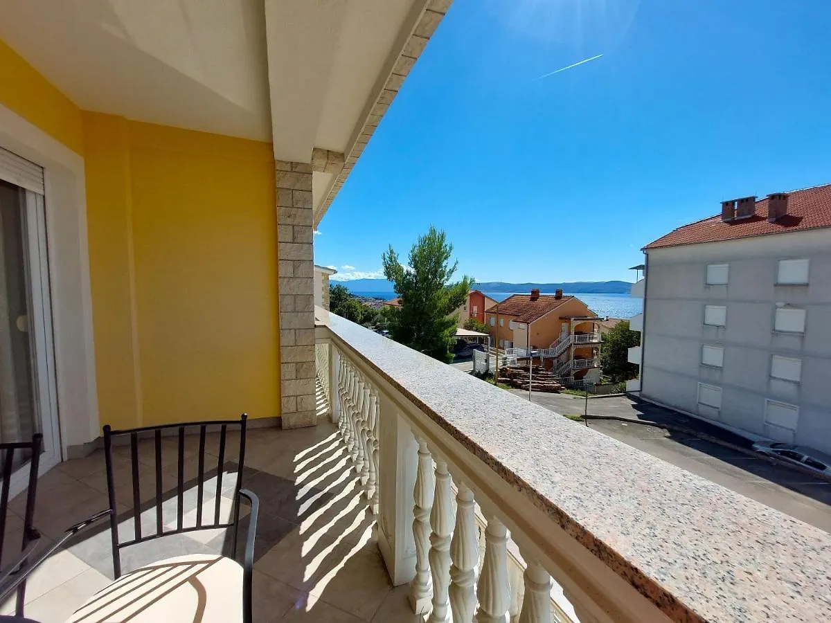 Apartments Irena Crikvenica 0*,  Croatia