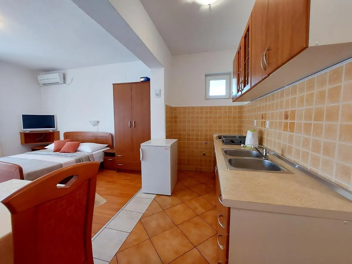 Apartments Irena Crikvenica 0*,  Croatia