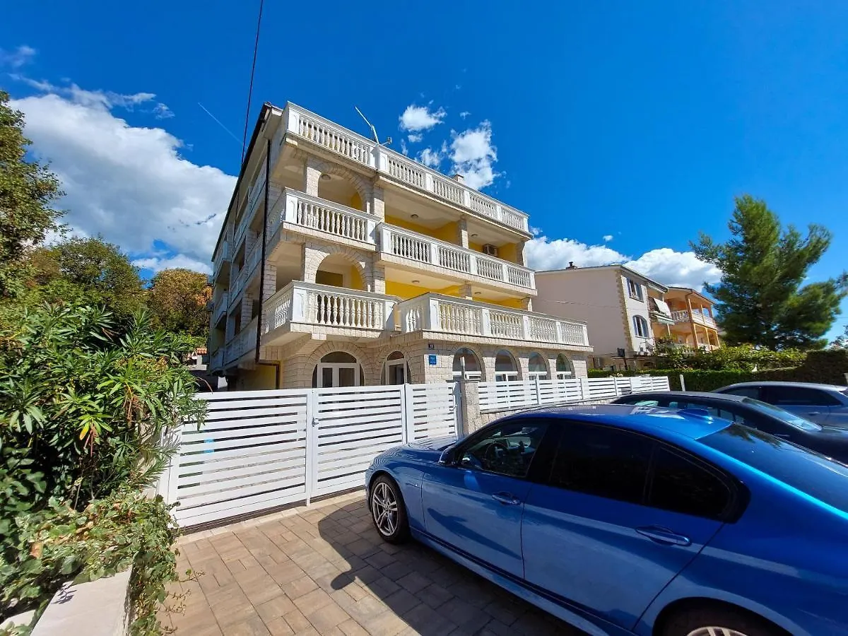 Apartments Irena Crikvenica
